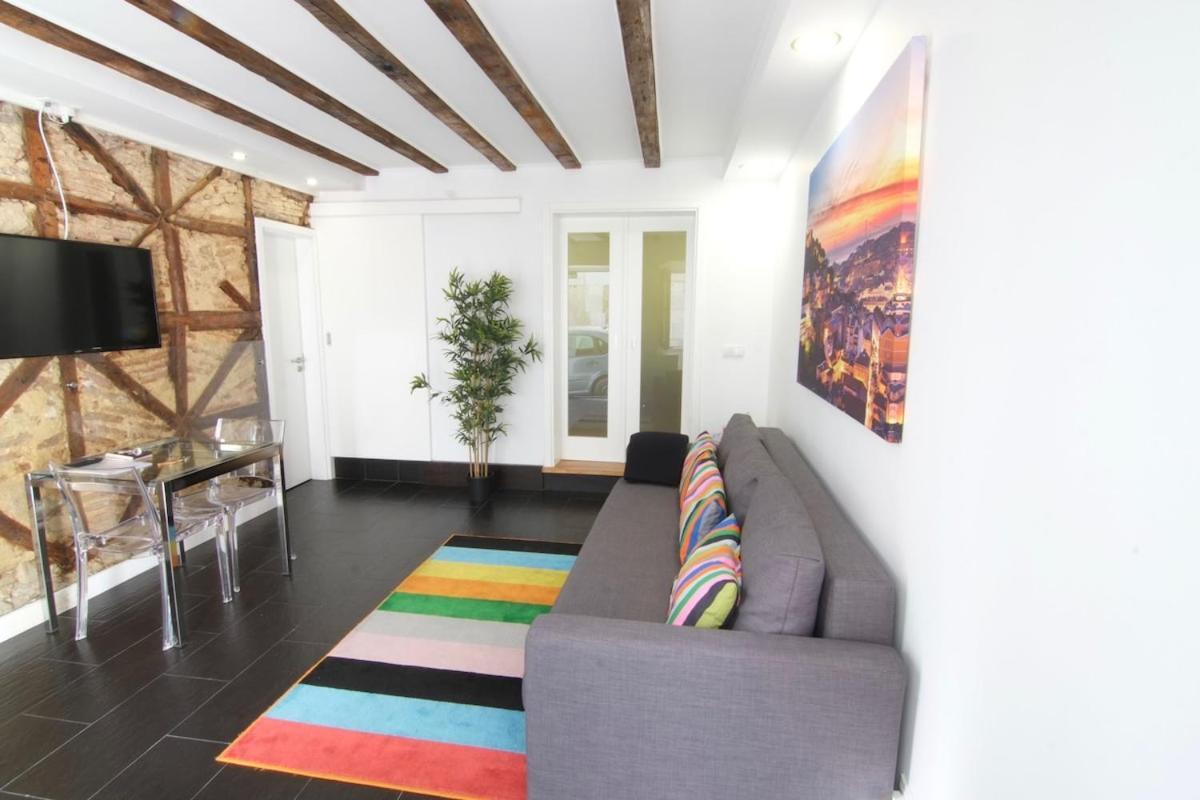 Apartment Pied A Terre Tram 28 *