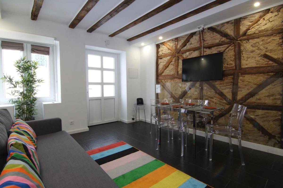Apartment Pied A Terre Tram 28 *